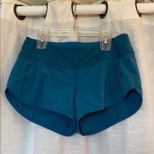 Lululemon Speed-Up Short 2”
